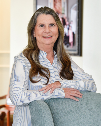 Kathy Cahill : Office Administrator